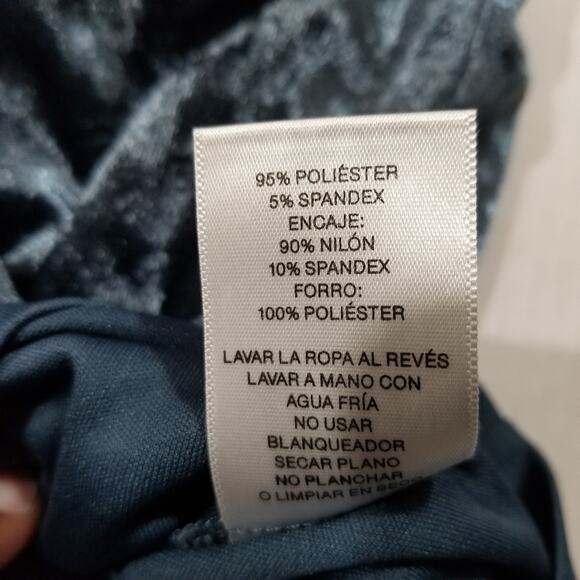 Valerie Stevens tank top sz small - Picture 7 of 9